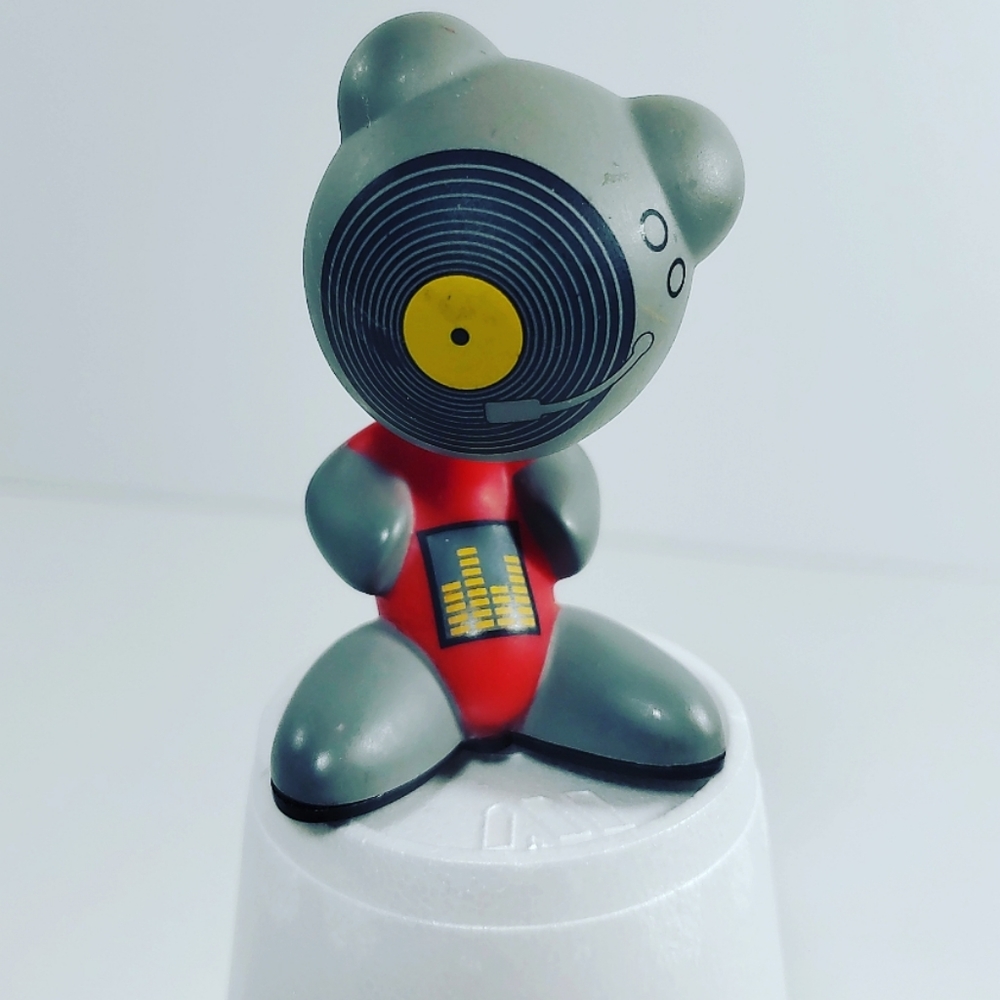 Scratch Radica UB Funkeys